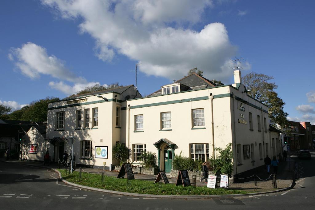 The Junction Hotel Dorchester Exterior photo