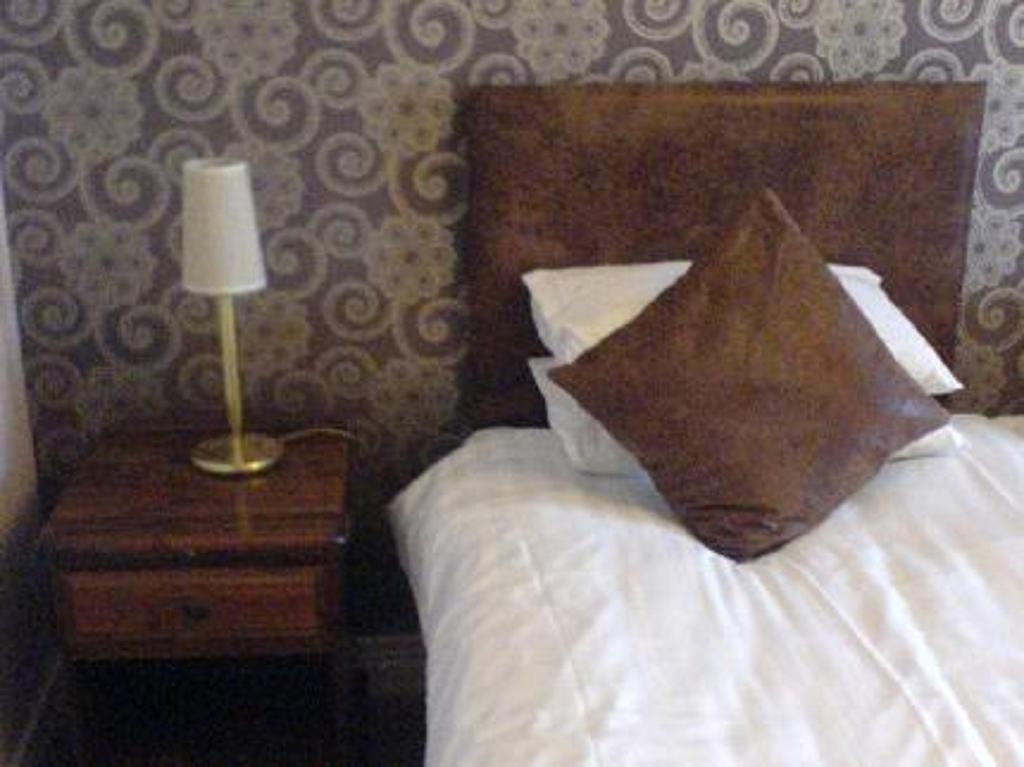 The Junction Hotel Dorchester Room photo
